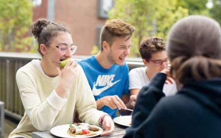 Schüler Sprachreise England Spaß Gastfamilie Essen
