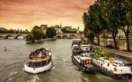 Sprachreise Schüler Paris Seine Freizeit Boot Schifffahrt